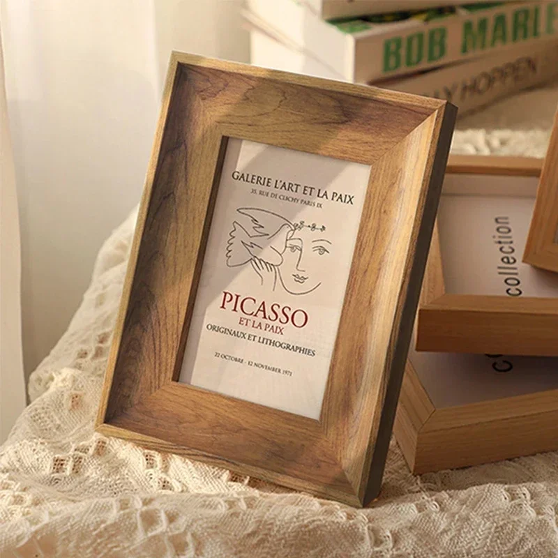 Engraved Wood Frame - Marco de fotos de madera, fotografía